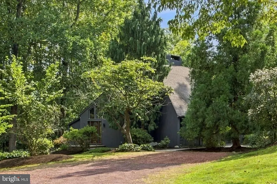 5939 Honey Hollow Rd, Doylestown, PA 18902 - #2