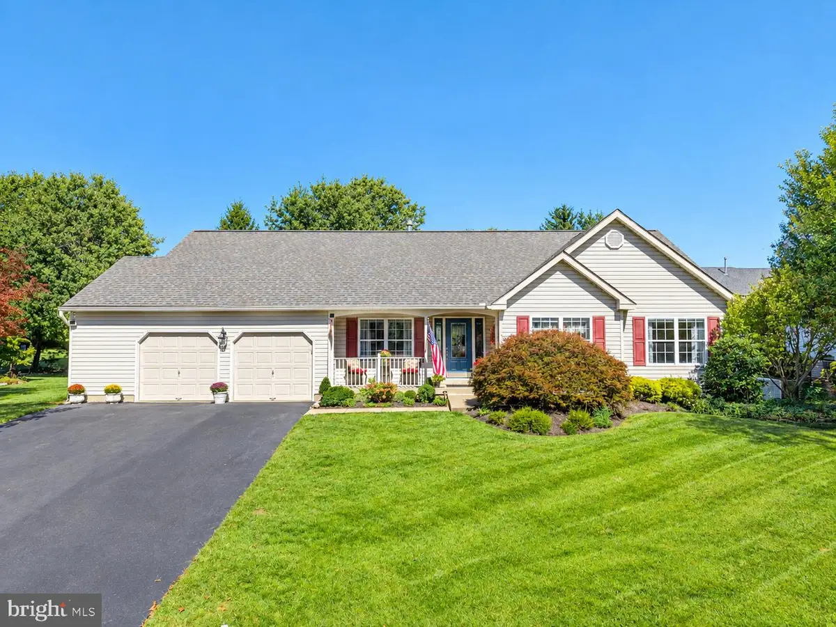 85 Steeplechase Dr, Doylestown, PA 18901 - #1