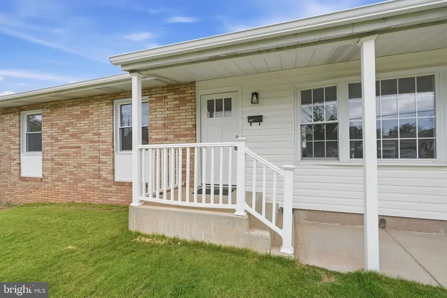 908 Old Orchard Ln, Bristol, PA 19007 - #3