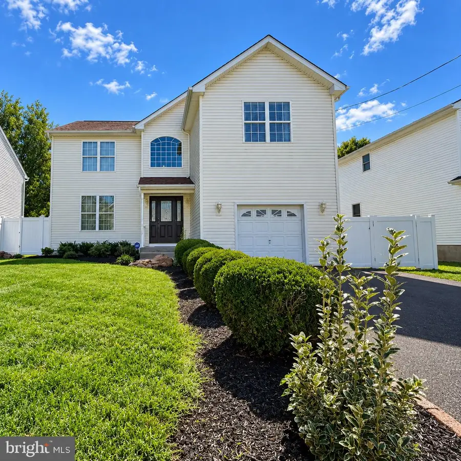 2362 Maple Ave, Croydon, PA 19021 - #2