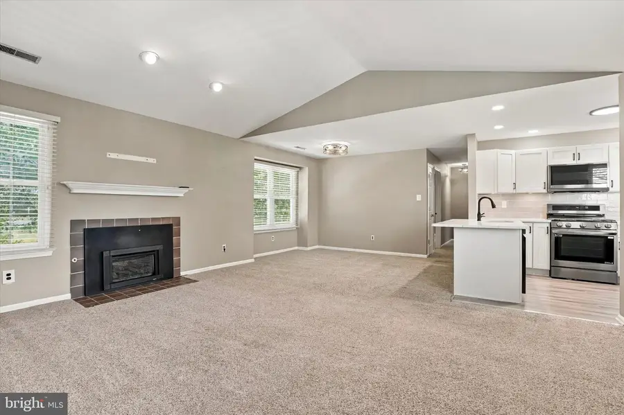 663b Rose Hollow Dr #b, Yardley, PA 19067 - #2
