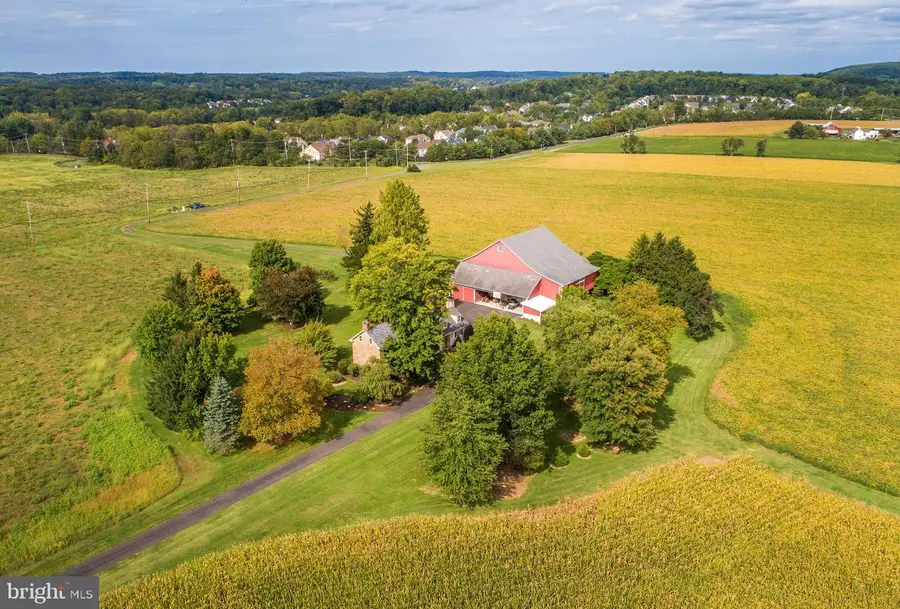 2209 Swamp Rd, Furlong, PA 18925 - #2