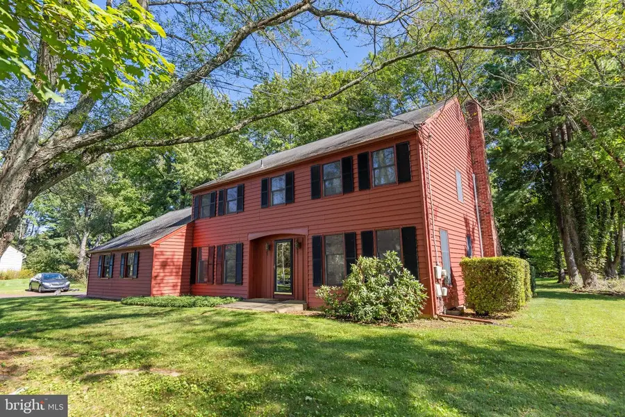 307 Pine Run Rd, Doylestown, PA 18901 - #2