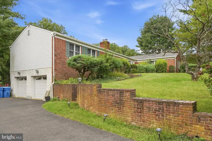 5632 S Deer Run Rd, Doylestown, PA 18902 - #2