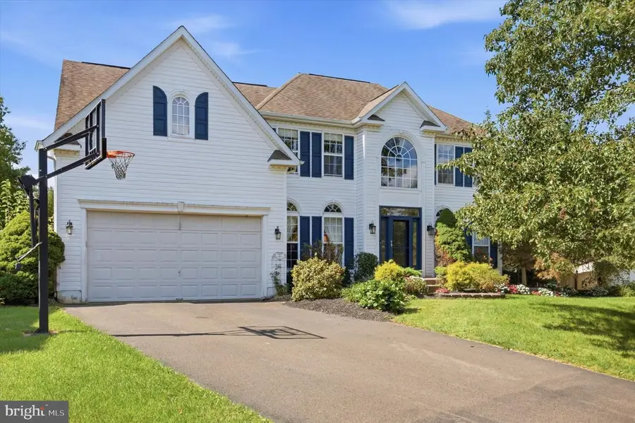 804 Sweet Cherry St, Warrington, PA 18976 - #2