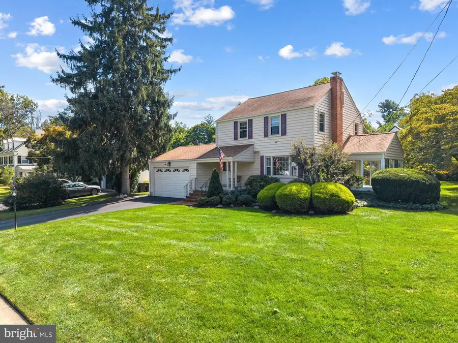 913 Greenway Ave, Yardley, PA 19067 - #3