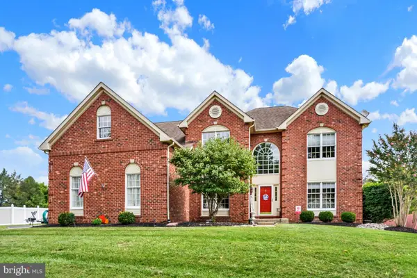 22 Hope Rd, HOLLAND, PA 18966