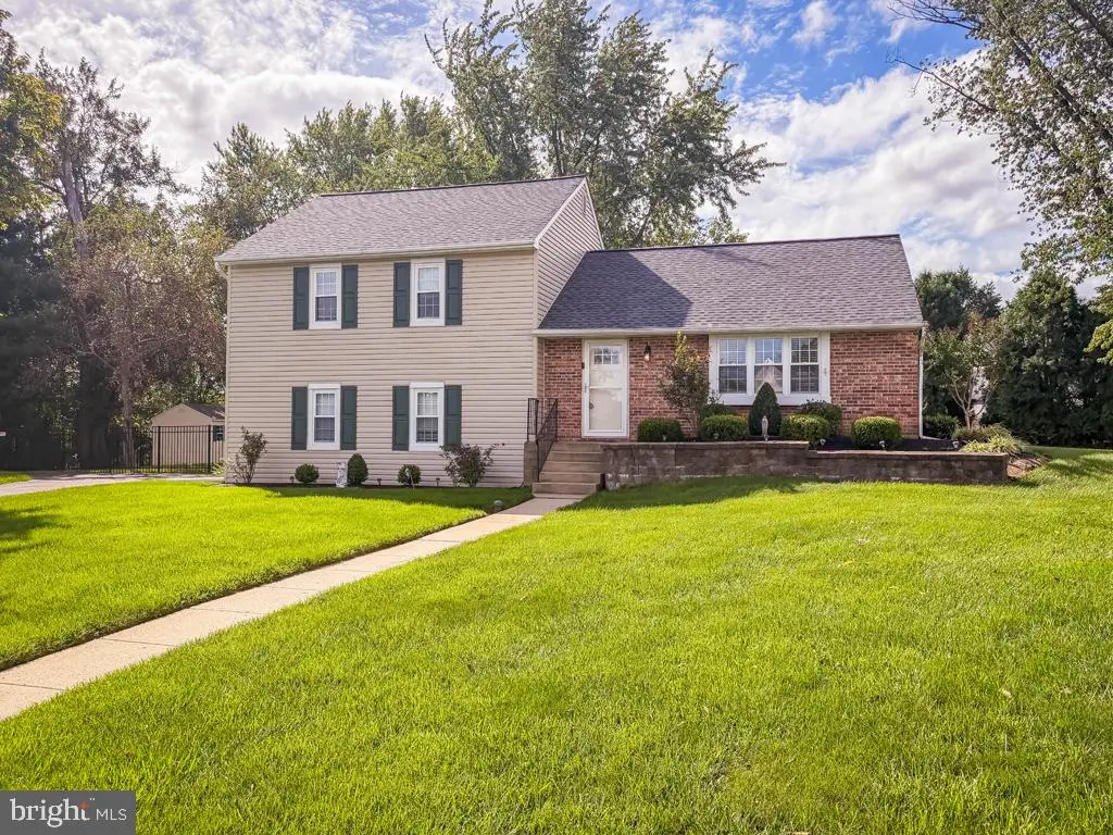 8 Carmel Pl, Newtown, PA 18940 - #1