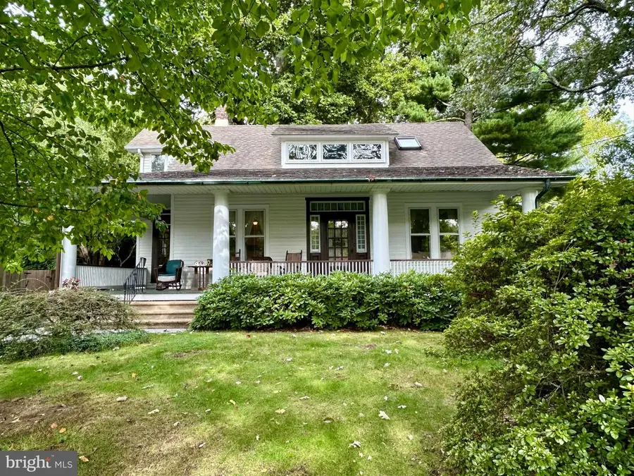 415 E Court St, Doylestown, PA 18901 - #2