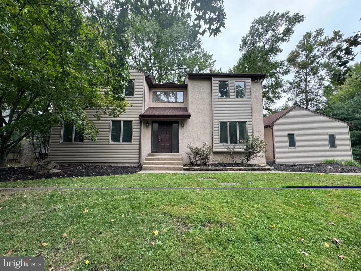 491 Kings Rd, Yardley, PA 19067 - #1