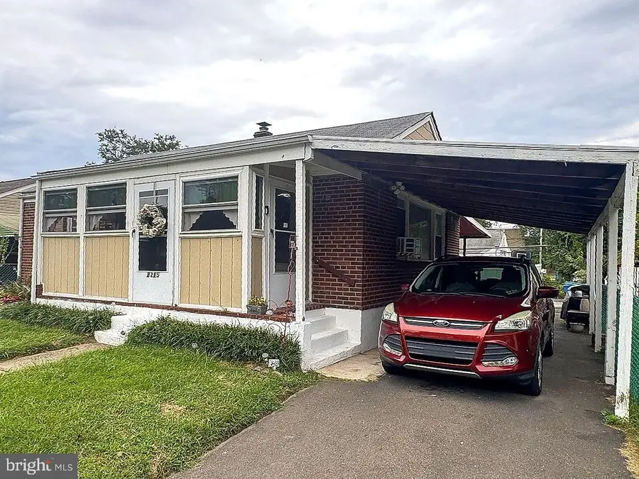 2215 Airacobra St, Levittown, PA 19057 - #3