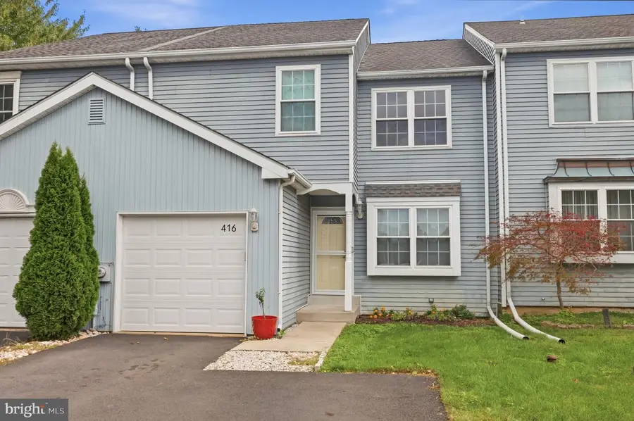 416 Bellows Ln, Feasterville Trevose, PA 19053 - #2