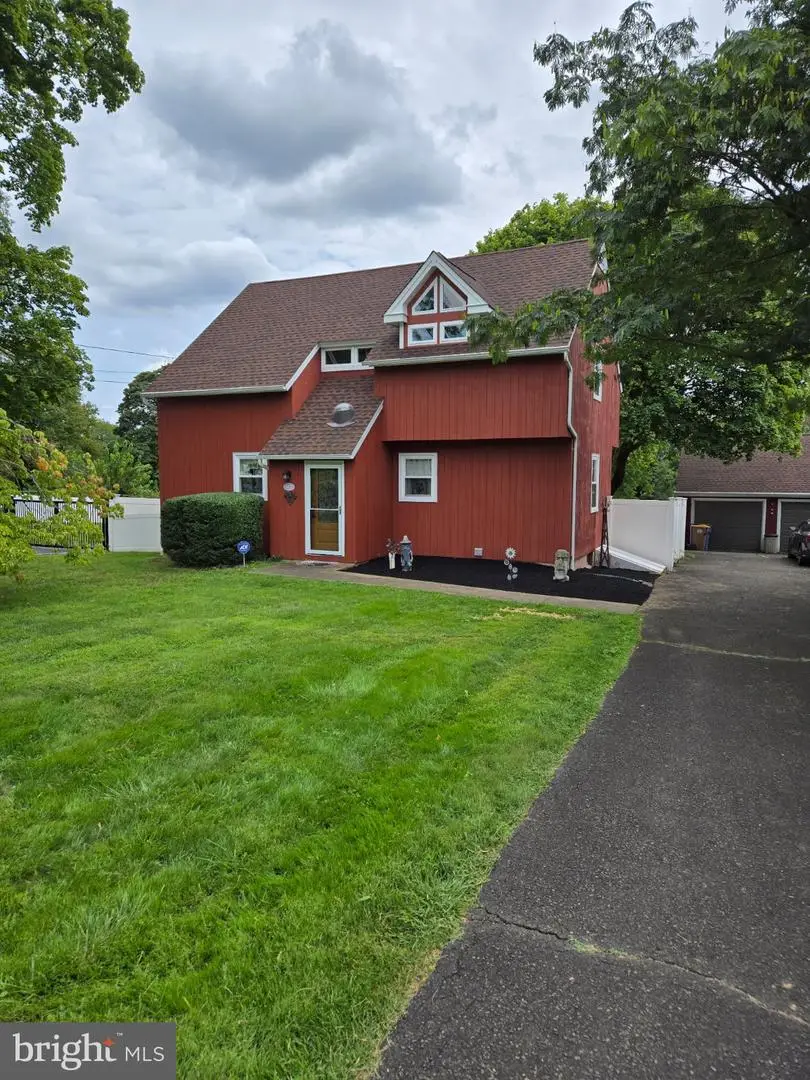 6231 Washington Ln, Bensalem, PA 19020 - #2