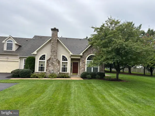326 Shady Brook Dr #195, LANGHORNE, PA 19047