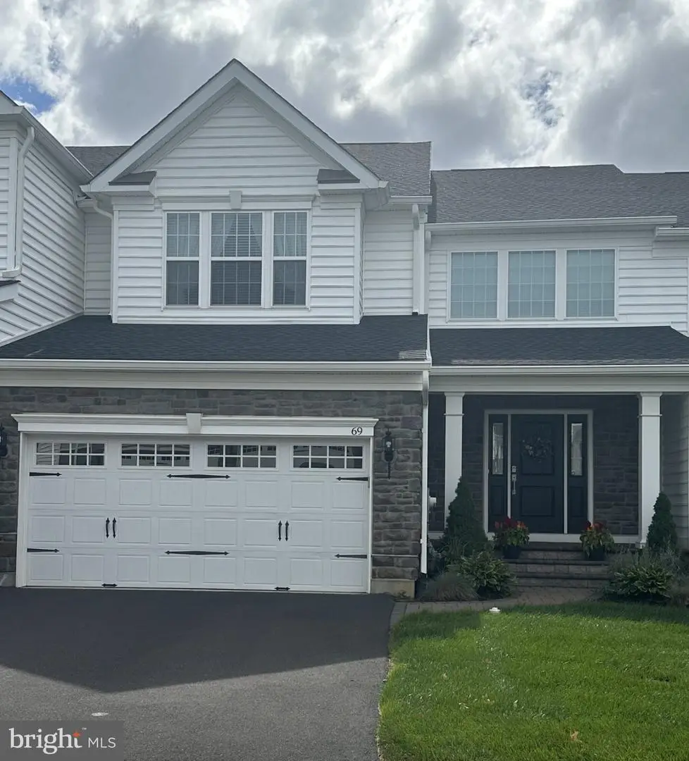 69 Lavender Dr, Yardley, PA 19067 - #1