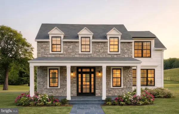 Normandy At Village Crossing, LAHASKA, PA 18931