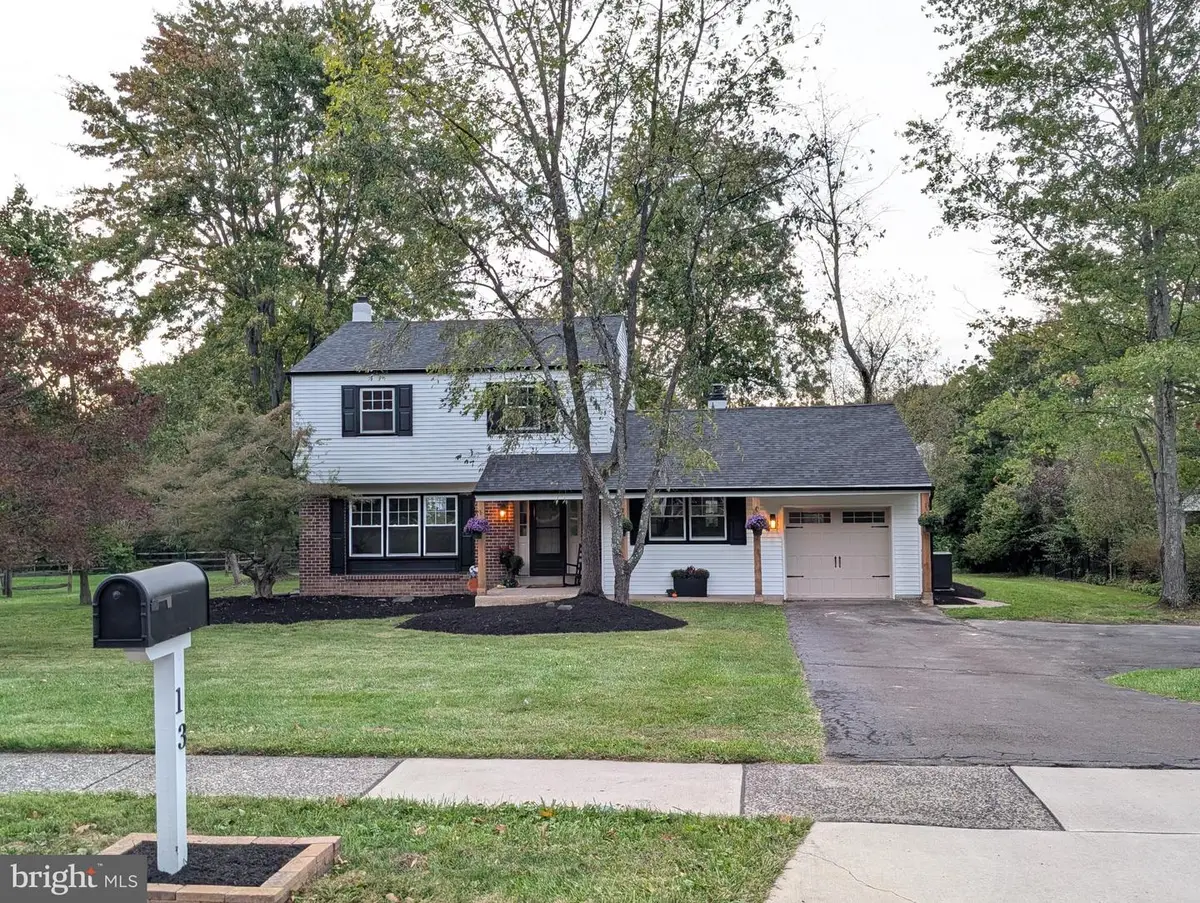 13 Brook Ln, Chalfont, PA 18914 - #1