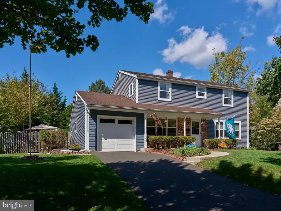 569 Maple Ave, Doylestown, PA 18901 - #3