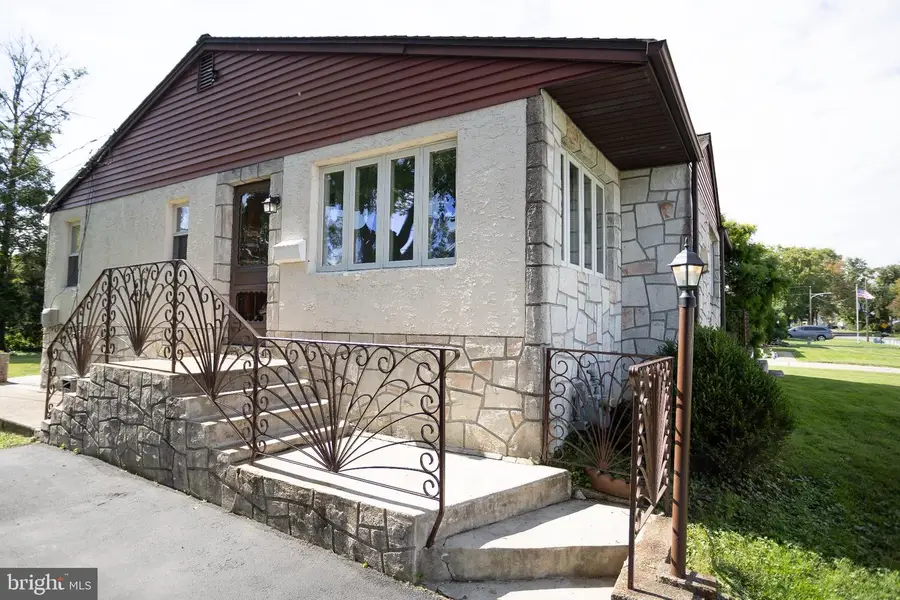 1209 Highland Ave, Bensalem, PA 19020 - #2