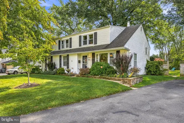 1260 Beverly Rd, WARMINSTER, PA 18974