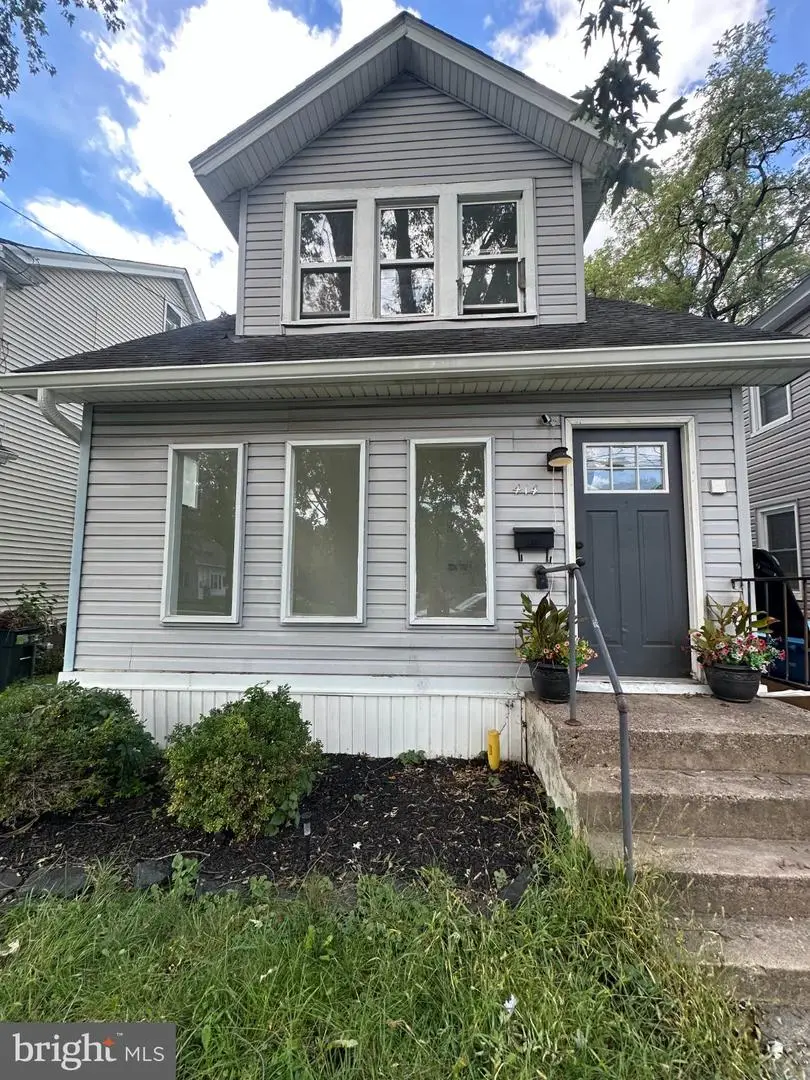 414 W Bridge St, Morrisville, PA 19067 - #1