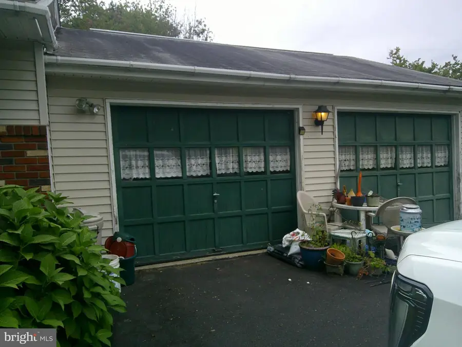 218 Three Mile Run Rd, Sellersville, PA 18960 - #3