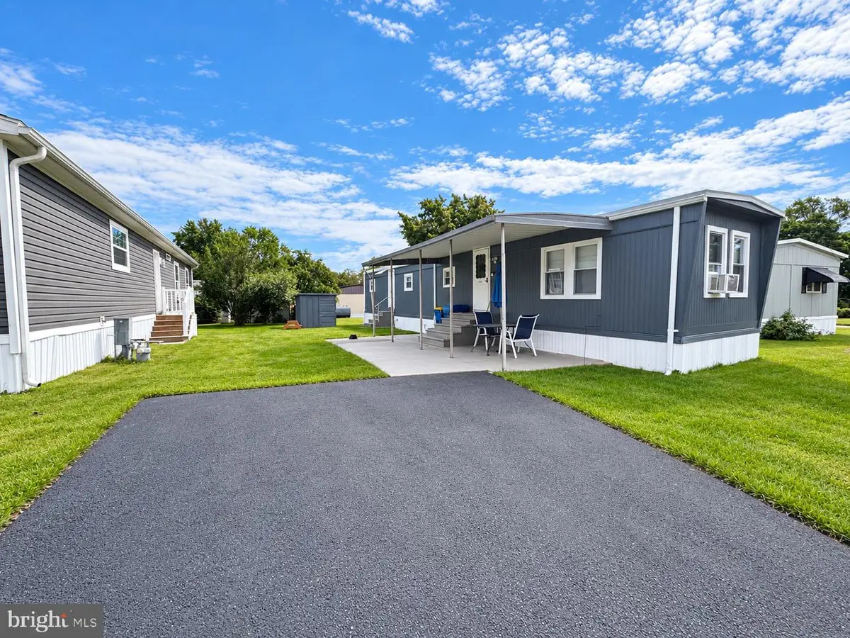 6229 Foster Dr, Morrisville, PA 19067 - #1
