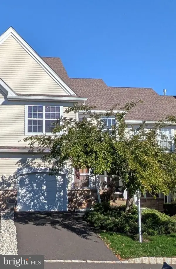 823 Breckinridge Ct #101, NEW HOPE, PA 18938