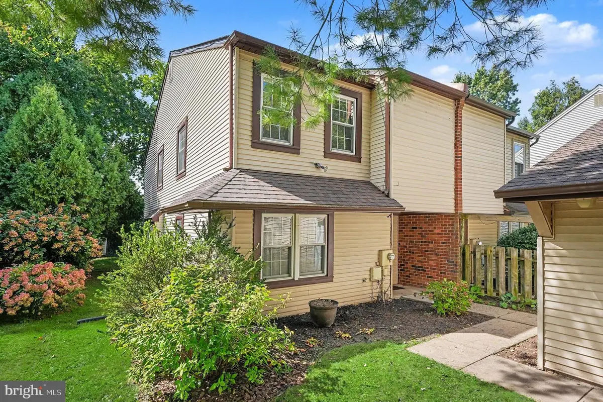 42 Stacey Dr, Doylestown, PA 18901 - #1