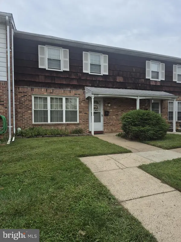 2009 Beech Ln, BENSALEM, PA 19020