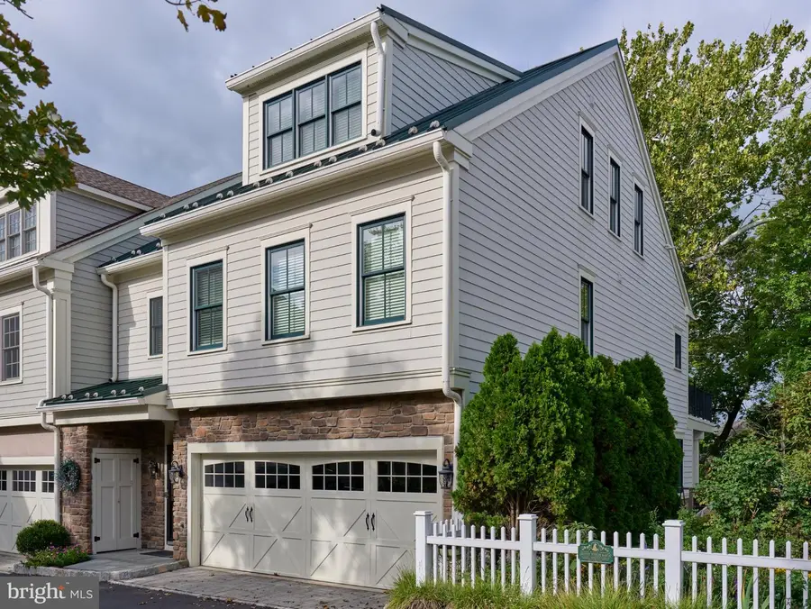 12 Canal St, New Hope, PA 18938 - #2