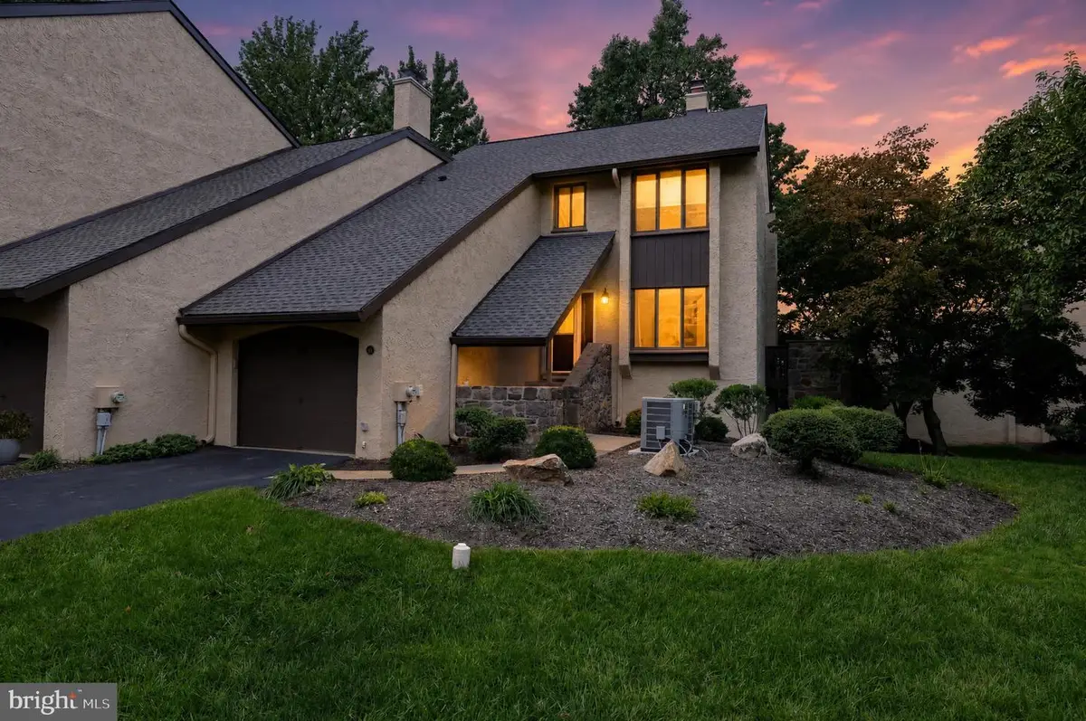 88 Golf Club Dr, Langhorne, PA 19047 - #1