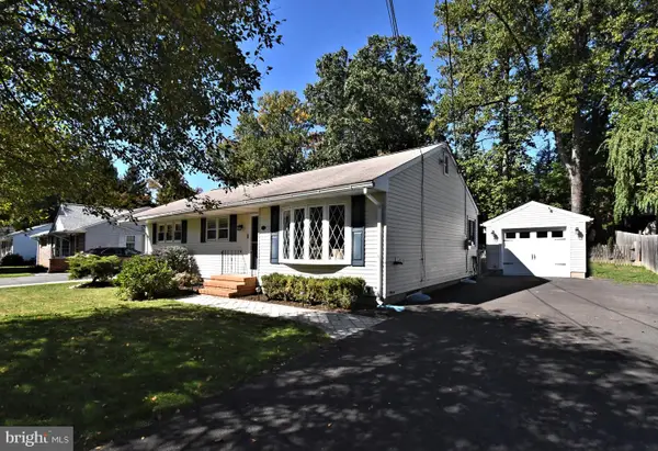204 W Ferry Rd, YARDLEY, PA 19067