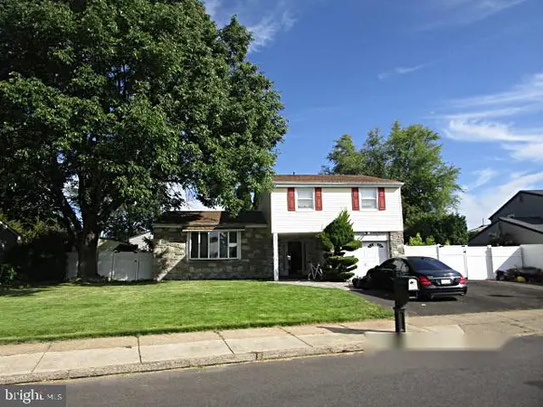 3582 West Dr, BENSALEM, PA 19020