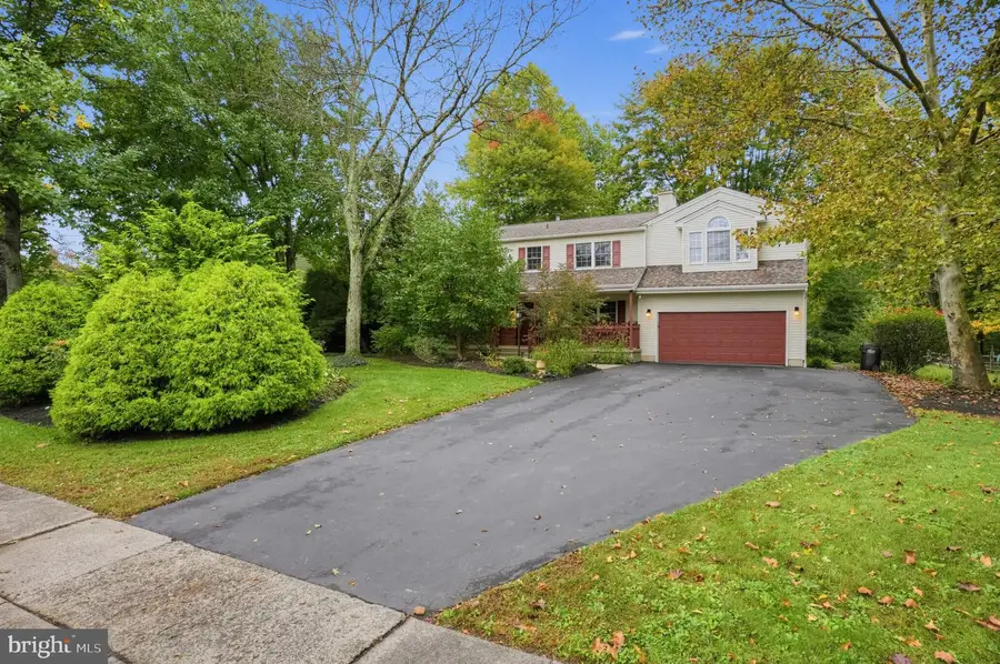 81 Blue Jay Rd, Chalfont, PA 18914 - #2