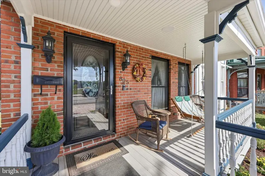 805 Radcliffe St, Bristol, PA 19007 - #2