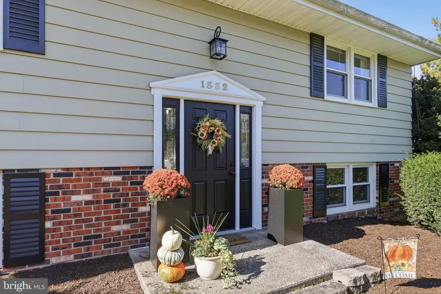 1332 Meadow Ln, Perkasie, PA 18944 - #3