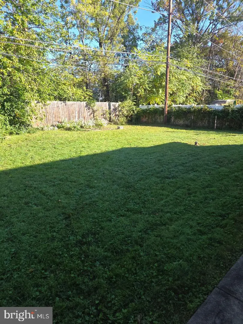 41 Whitewood Dr, Levittown, PA 19057 - #3