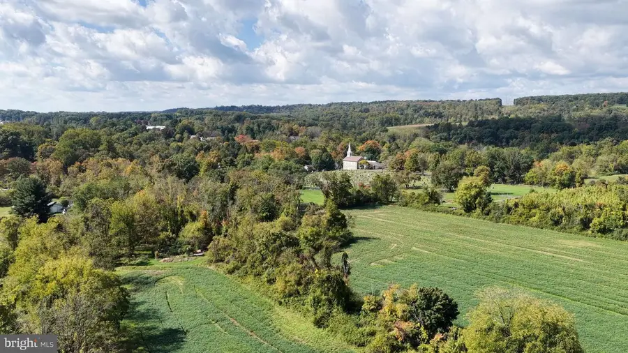 6321 Saw Mill Rd, Doylestown, PA 18902 - #3