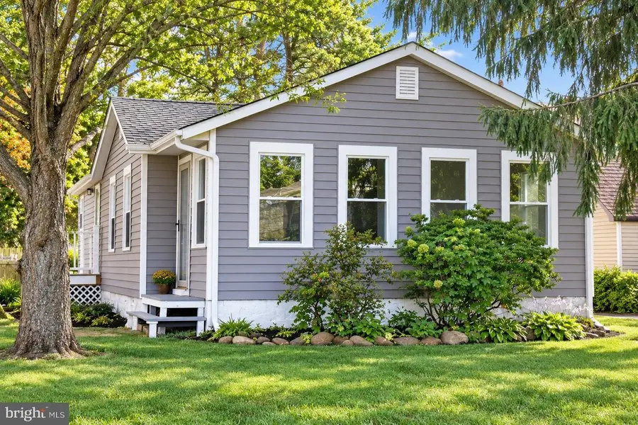 1960 Maple Ave, Croydon, PA 19021 - #2