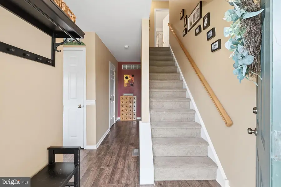 2041 Valley View Dr, Quakertown, PA 18951 - #3