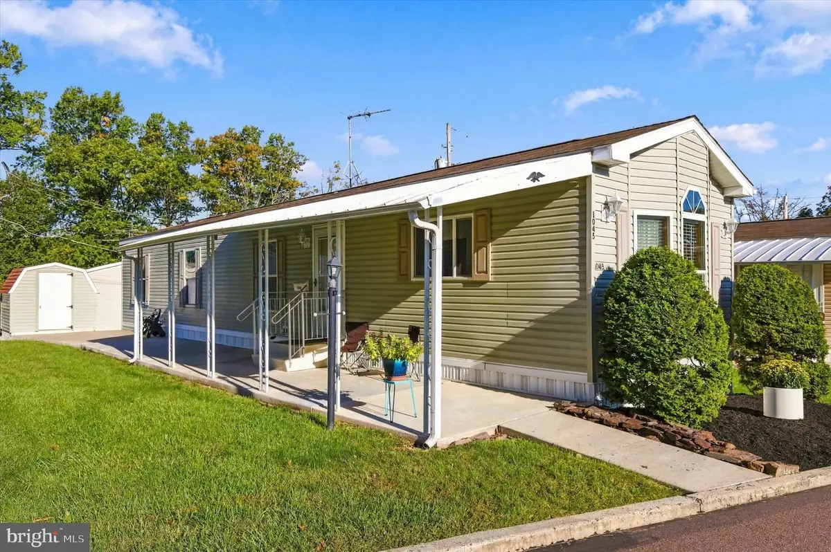 1045 Pine Cir, Telford, PA 18969 - #1