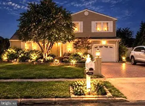 1519 Pear Tree Ln, BENSALEM, PA 19020