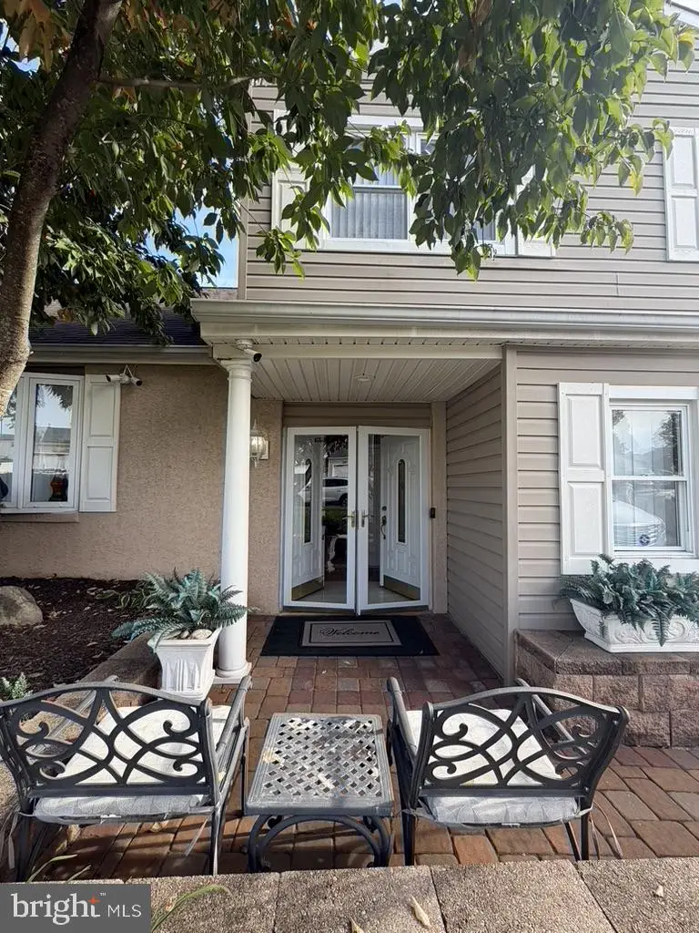 1519 Pear Tree Ln, Bensalem, PA 19020 - #2