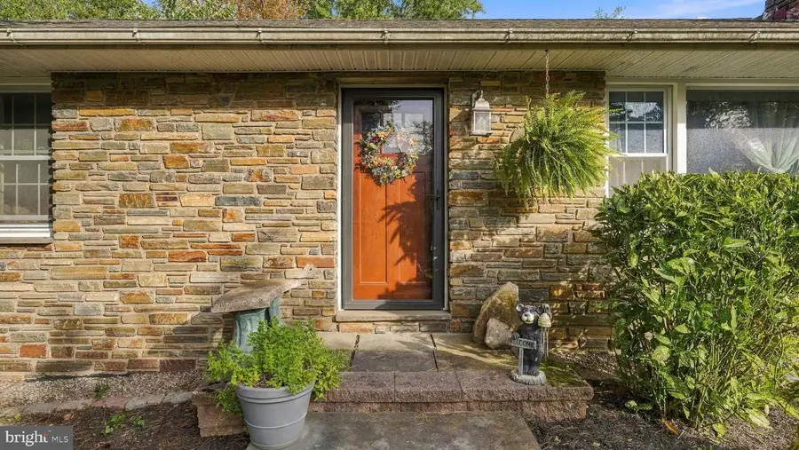 1483 Easton Rd, Warrington, PA 18976 - #3