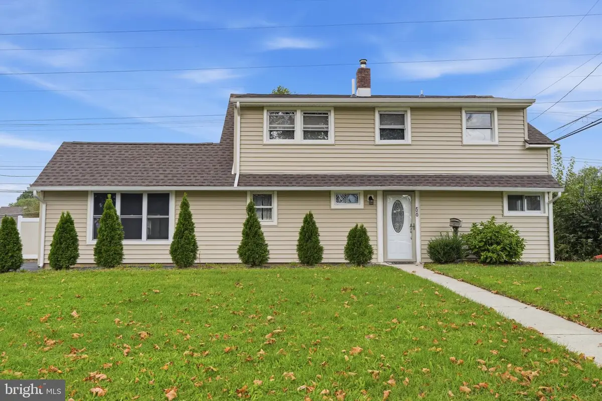 56 N Northpark Dr, Levittown, PA 19054 - #1