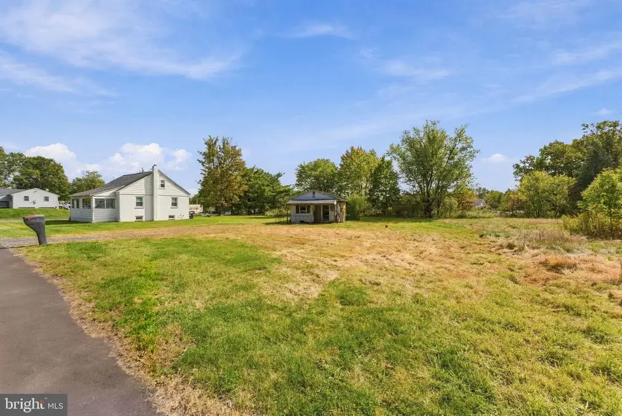 28 Almont Rd, Sellersville, PA 18960 - #2