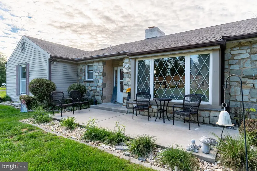 103 S Eastview Ave, Lower Southampton, PA 19053 - #2