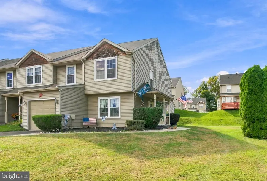 24 Pebble Ct, Southampton, PA 18966 - #3