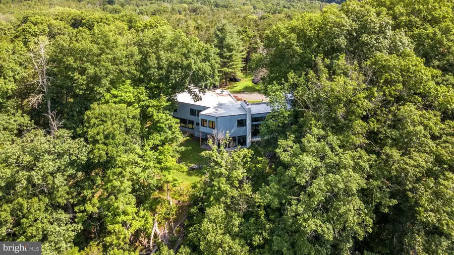 228 Municipal Rd, Pipersville, PA 18947 - #2